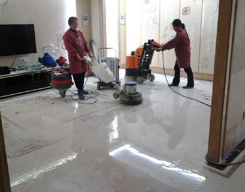 成都商務辦公室開荒保潔與地毯清洗服務 專業(yè)、高效、信賴之選